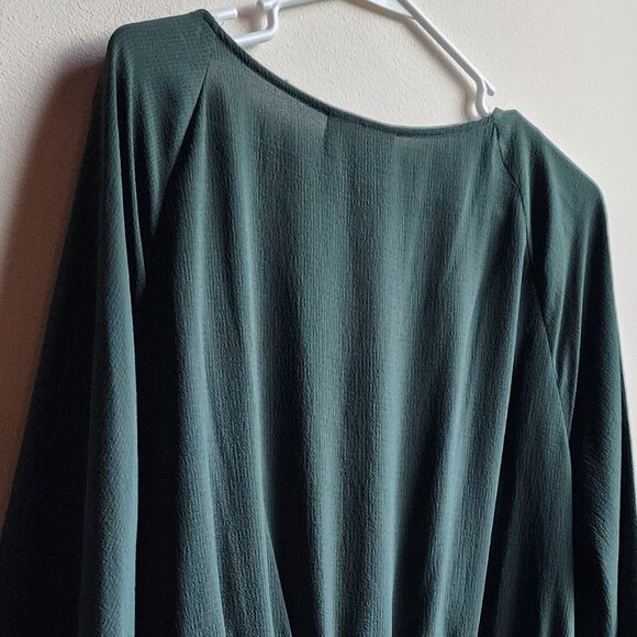Jennifer Lopez Forest Green V-Neck Blouse Size XXL - Picture 13 of 16